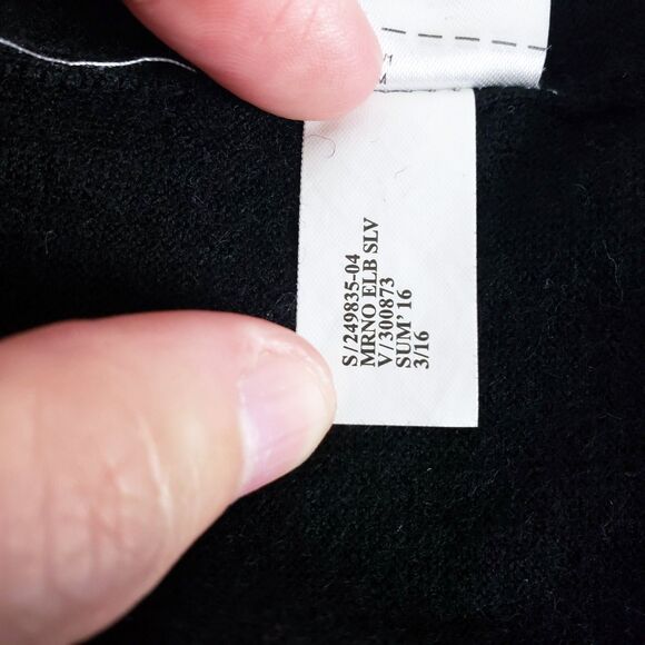 Banana Republic Merino Wool Sweater Womens M Black Half Sleeves Minimalist - Picture 10 of 10